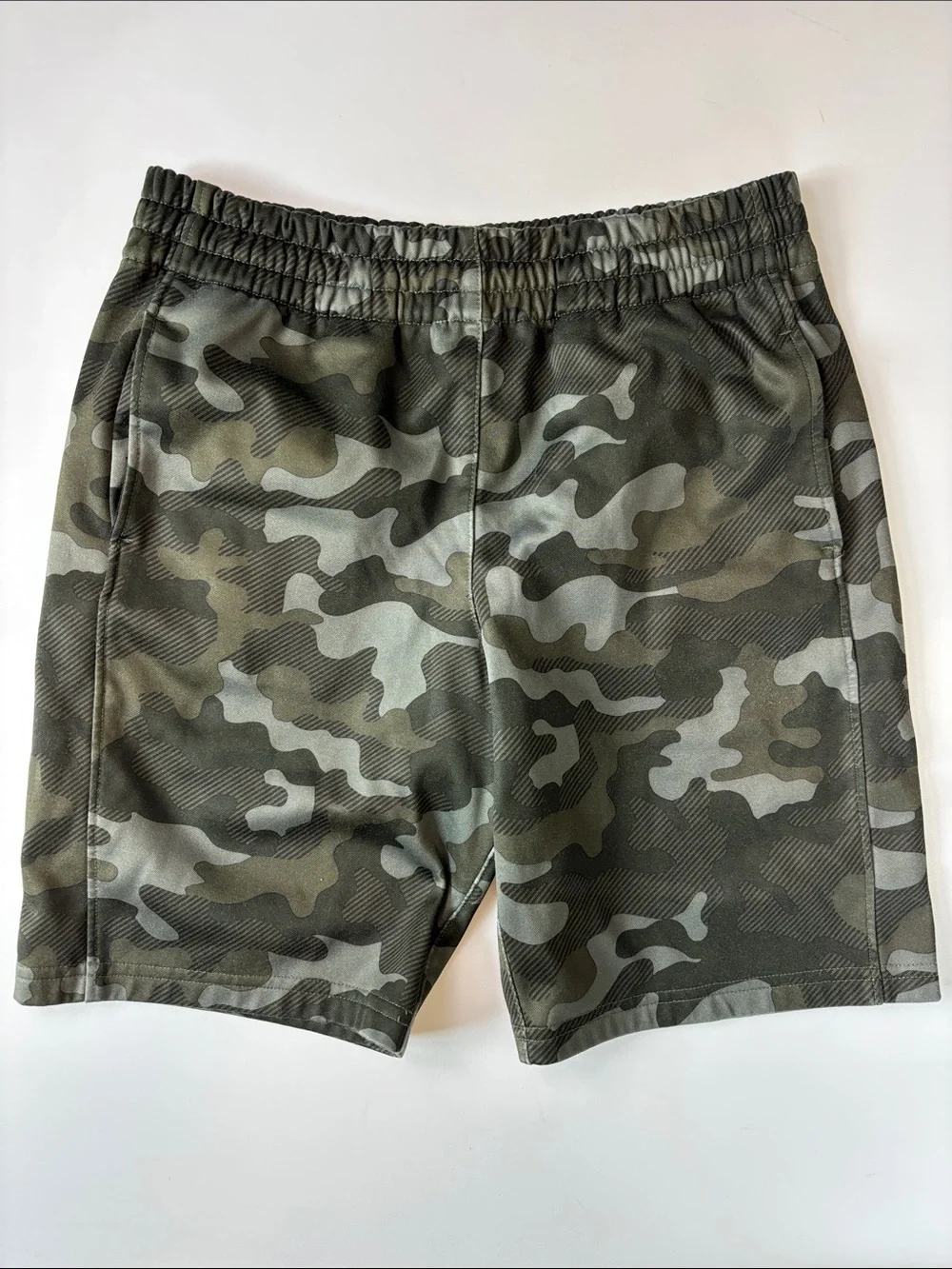 Bundle 2/$30! GAP Boys Shorts Set Gray Sweatshorts & Green Camo Athletic Shorts